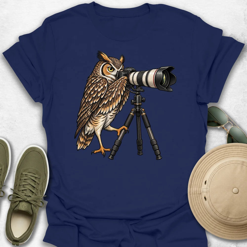 Great Horned Owl Photographer T-Shirt