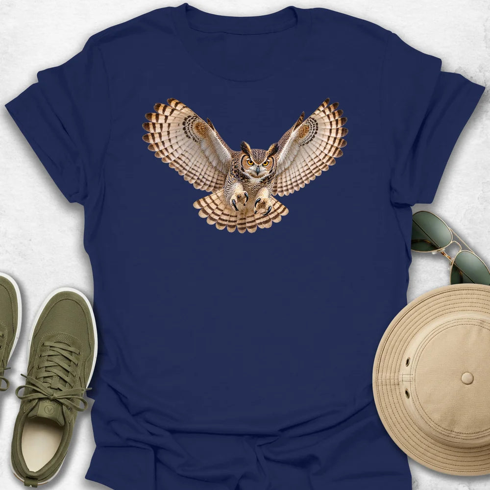 Great Horned Owl in Flight T-Shirt in Navy